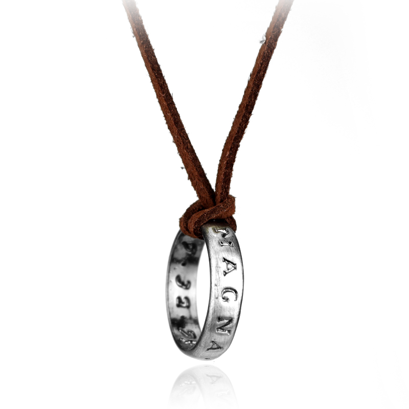 Game Anime Leder-Kettenring-Ha – Vintage Jewelry Collection Bewertung und Preis